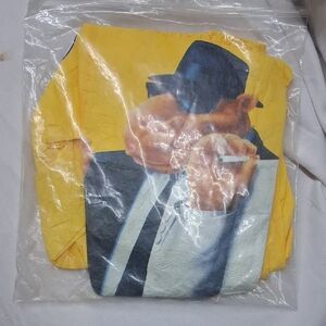 Stylish Yellow and Black Graphic T-Shirt